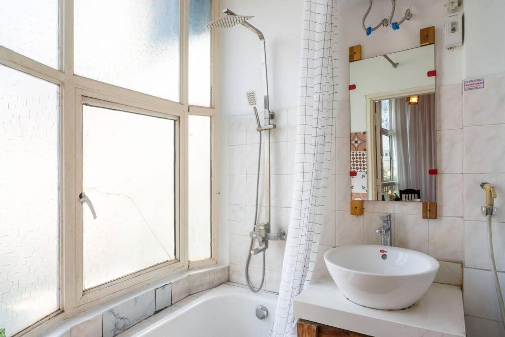Backpacker Hostel-Beerstreet-Private-Cozy ฮานอย ภายนอก รูปภาพ